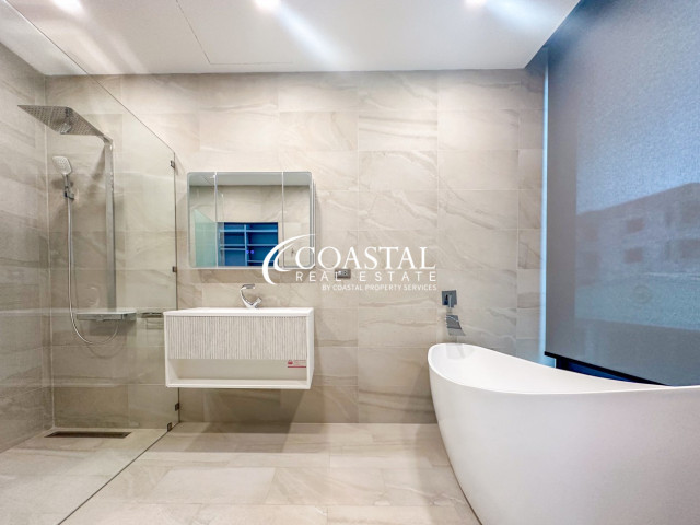 บ้านสำหรับขายที่พระตำหนัก