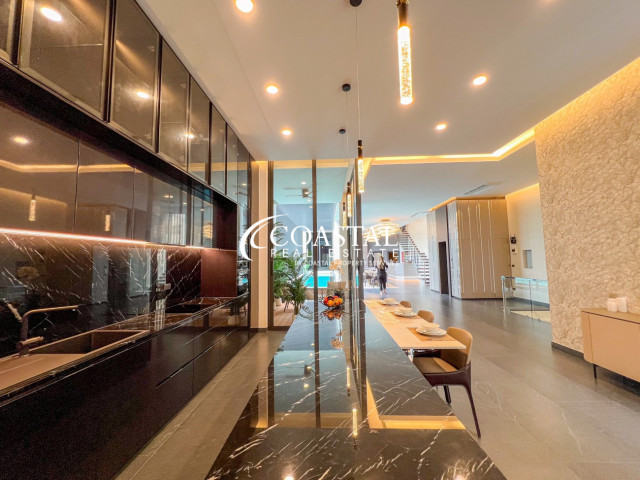 บ้านสำหรับขายที่พระตำหนัก