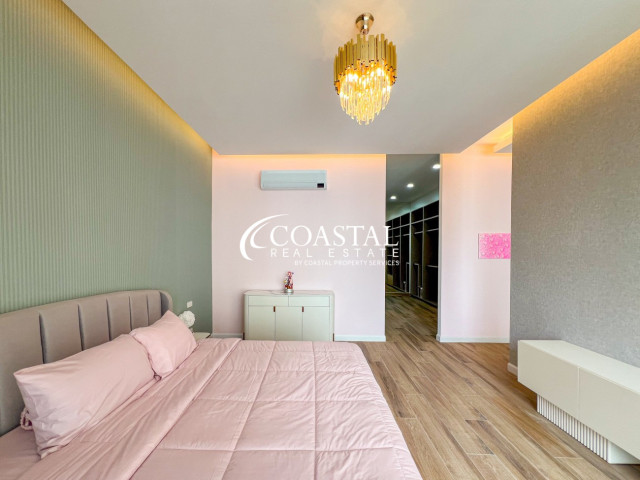 บ้านสำหรับขายที่พระตำหนัก