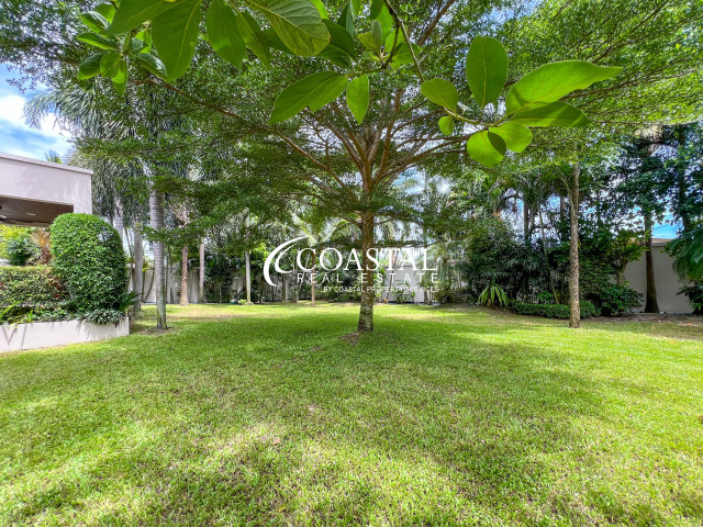 House For Sale And Rent Mabprachan/Pong