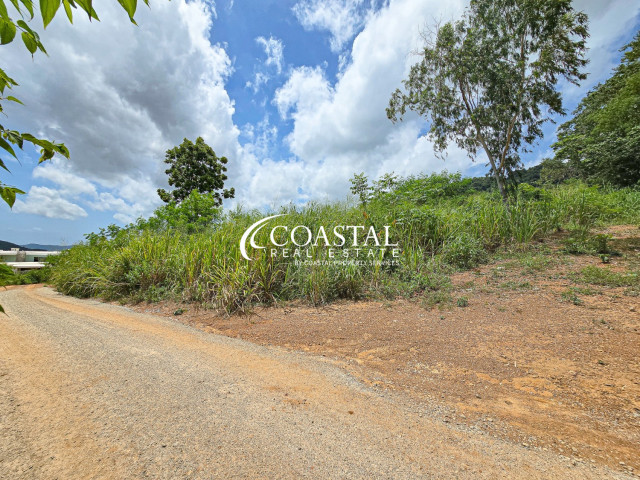 ที่ดินสำหรับขายที่นาจอมเทียน