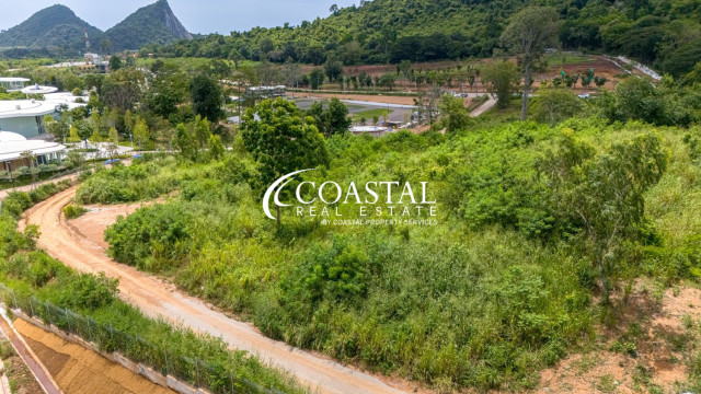 ที่ดินสำหรับขายที่นาจอมเทียน