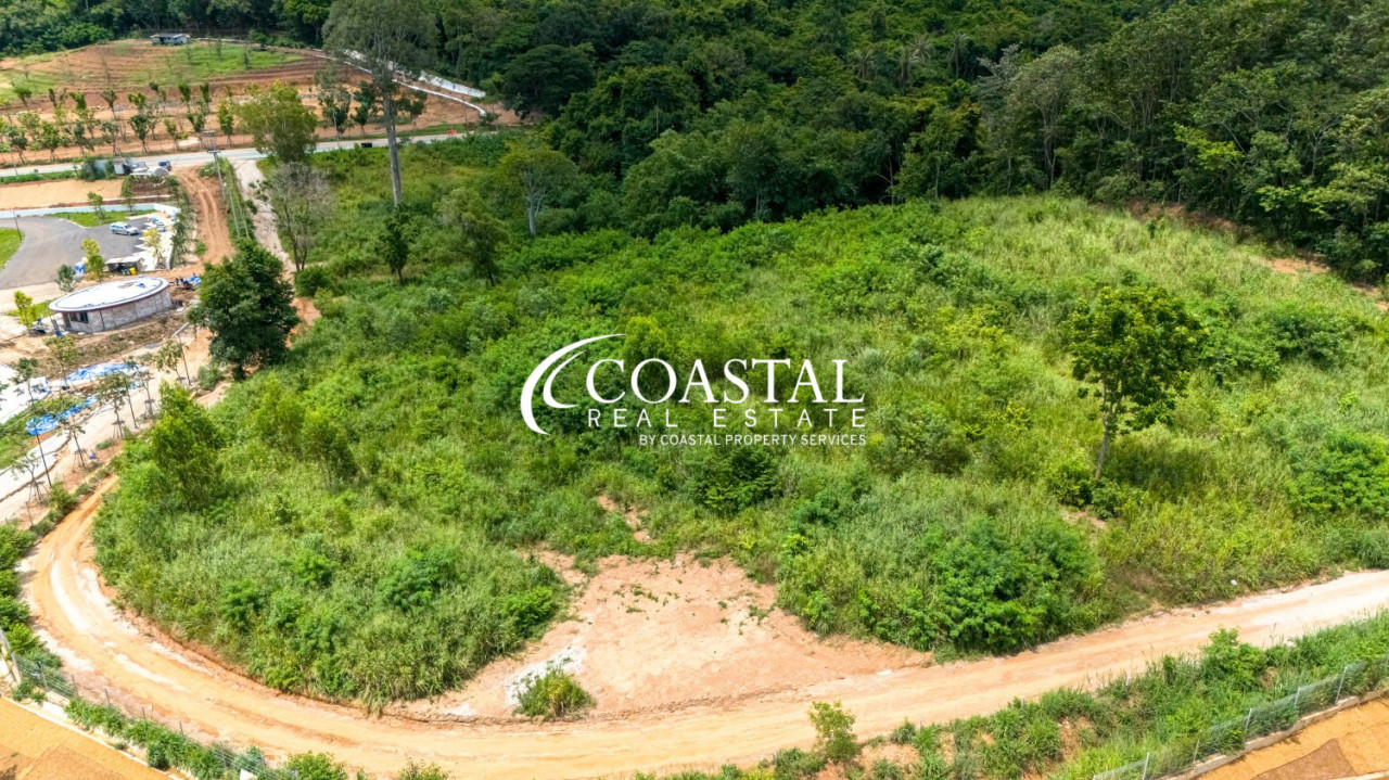 ที่ดินสำหรับขายที่นาจอมเทียน