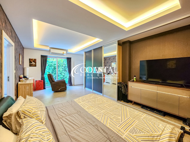 บ้านสำหรับขายที่พระตำหนัก