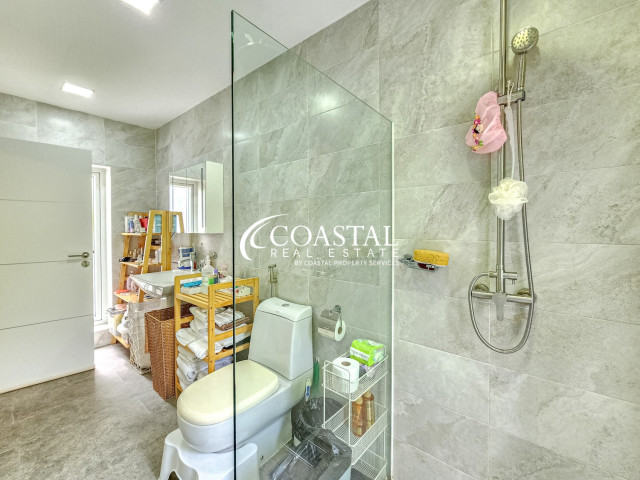 บ้านสำหรับขายที่พระตำหนัก