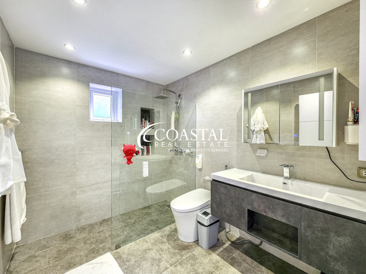 บ้านสำหรับขายที่พระตำหนัก