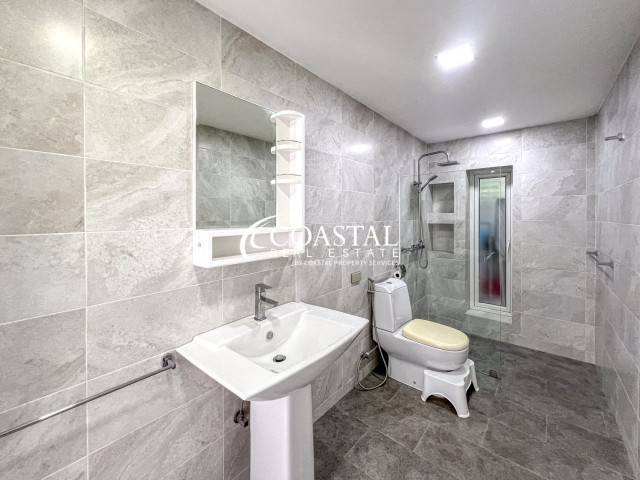 บ้านสำหรับขายที่พระตำหนัก