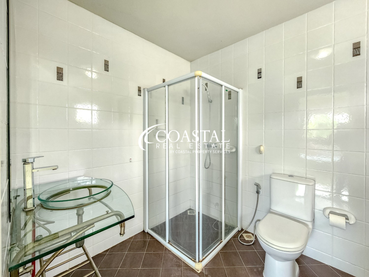 ทาวน์เฮ้าส์สำหรับขายที่พัทยาตะวันออก