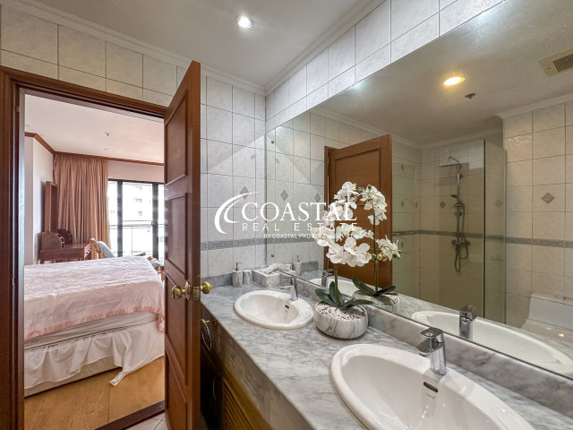Condo For Sale Pratumnak