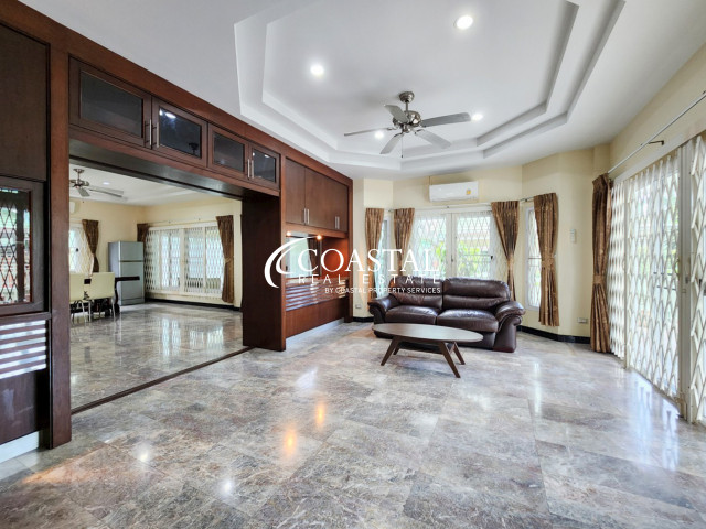 บ้านสำหรับเช่าที่นาเกลือ