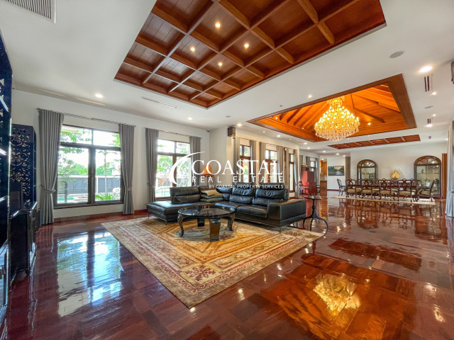 บ้านสำหรับขายที่นาจอมเทียน