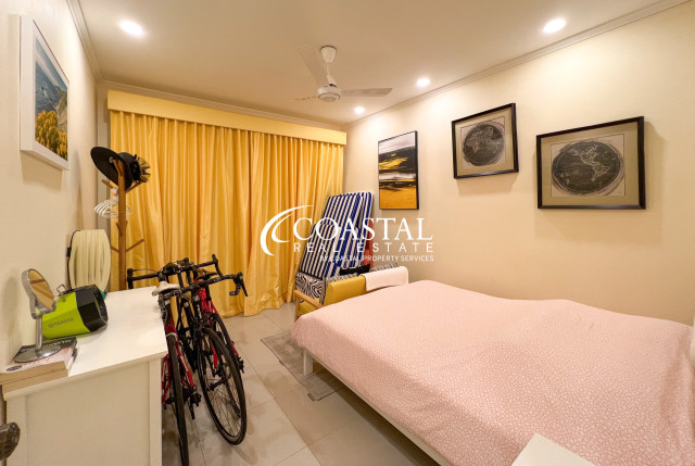 บ้านสำหรับขายที่พระตำหนัก