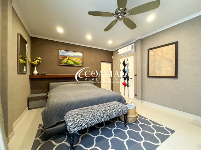 บ้านสำหรับขายที่พระตำหนัก