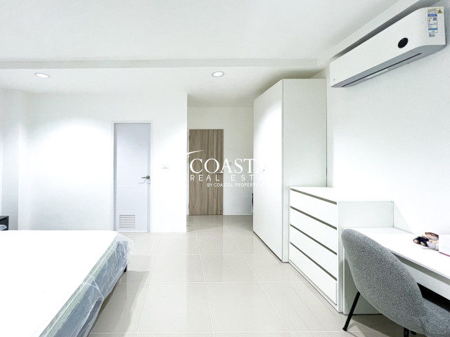 Townhouse For Rent Wong Amat