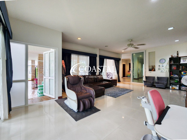 House For Sale East Pattaya