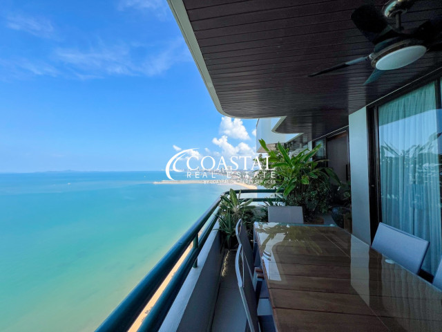 คอนโดสำหรับขายหรือเช่าที่นาจอมเทียน