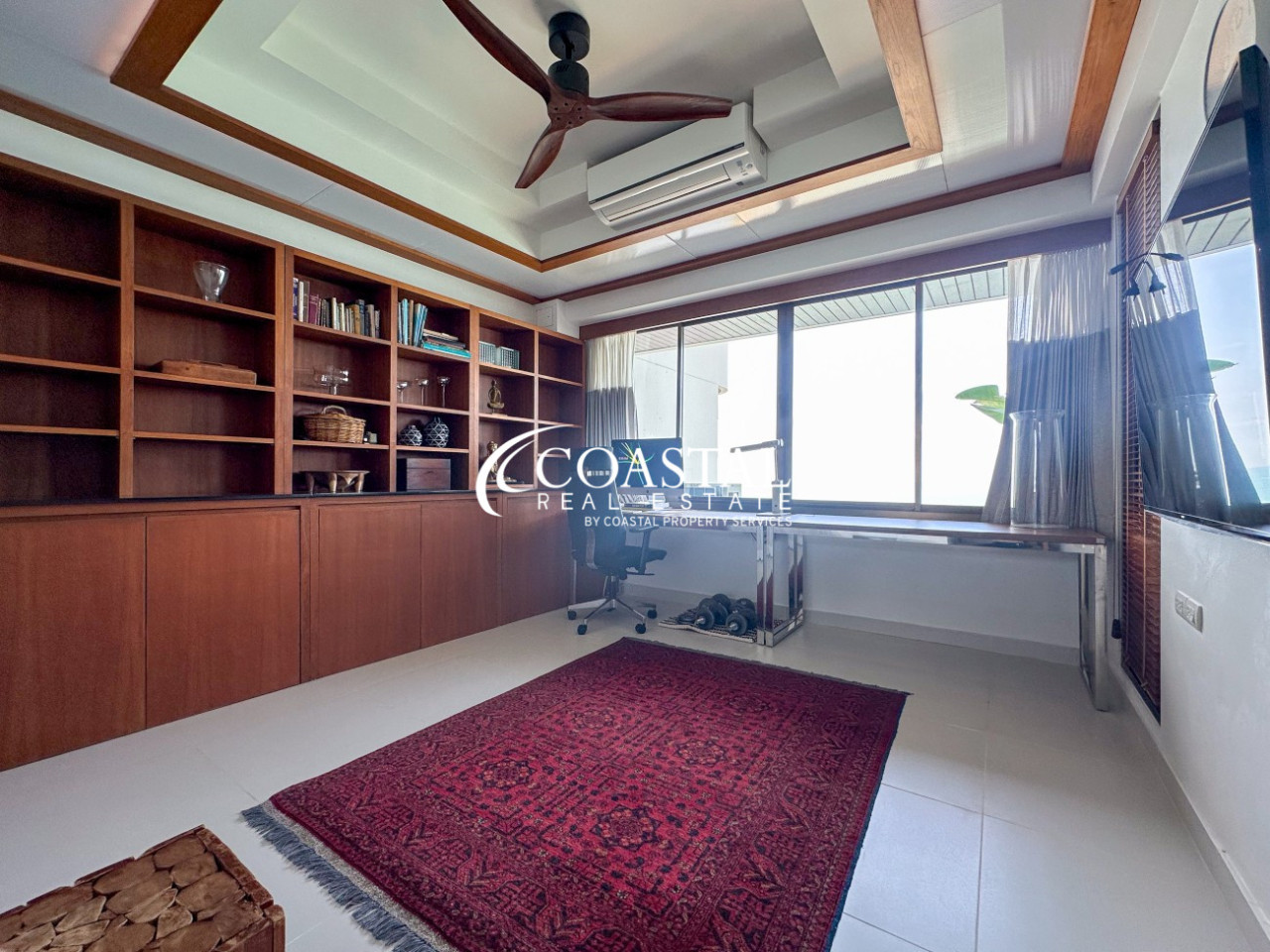 คอนโดสำหรับขายหรือเช่าที่นาจอมเทียน