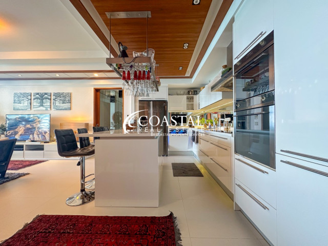 คอนโดสำหรับขายหรือเช่าที่นาจอมเทียน