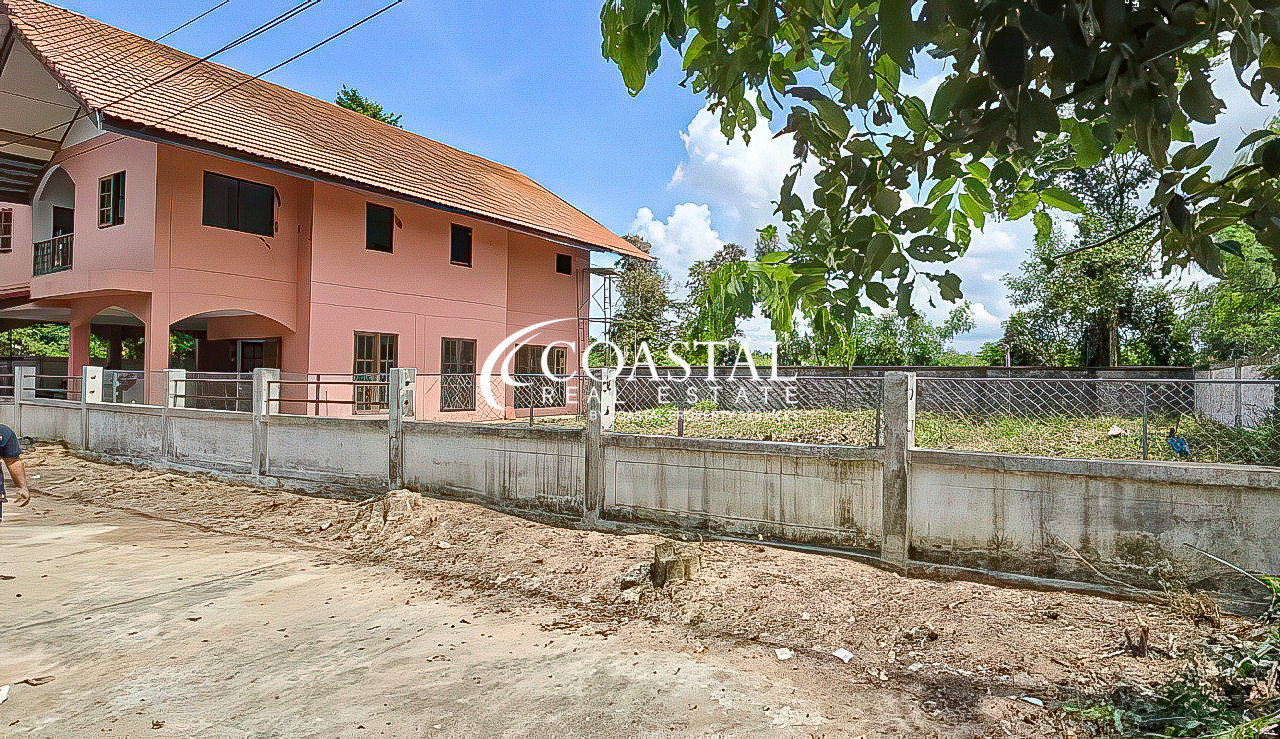 House For Sale Mabprachan/Pong