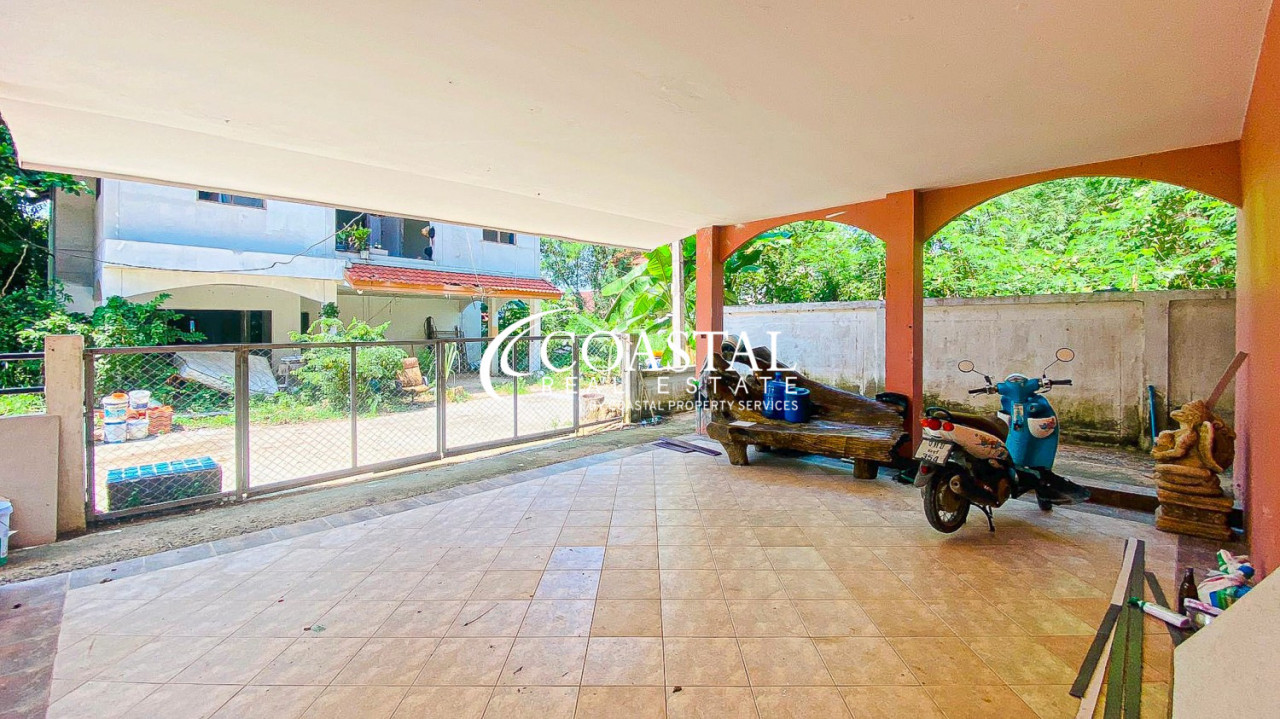 House For Sale Mabprachan/Pong