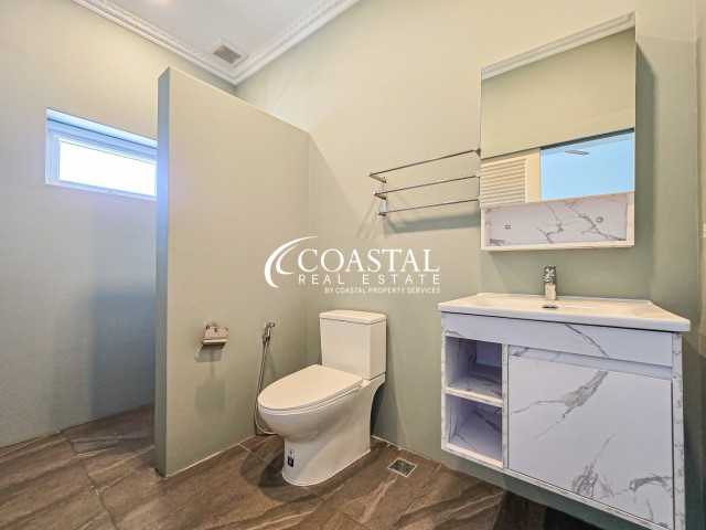 House For Sale Mabprachan/Pong