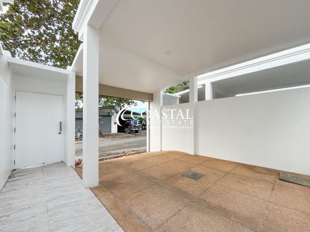 Townhouse For Sale Bang Saray