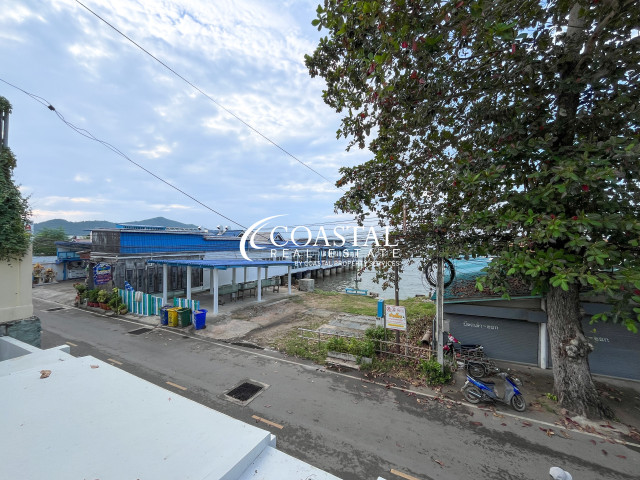 Townhouse For Sale Bang Saray