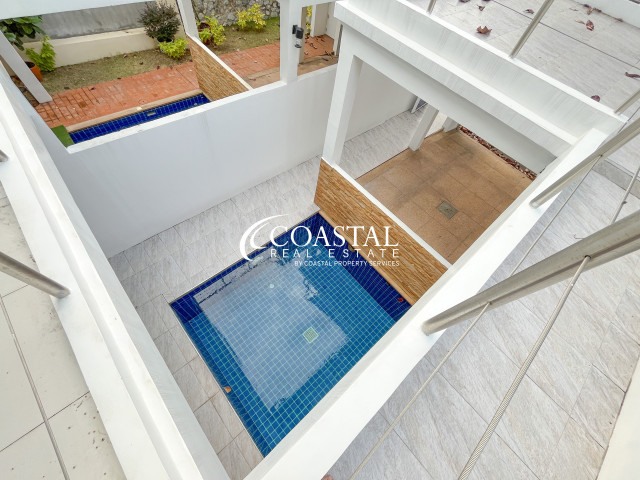 Townhouse For Sale Bang Saray