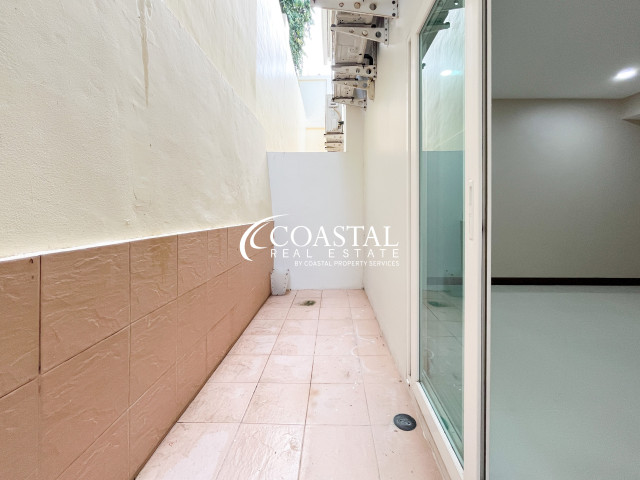 Townhouse For Sale Bang Saray