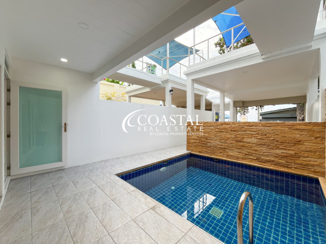 Townhouse For Sale Bang Saray