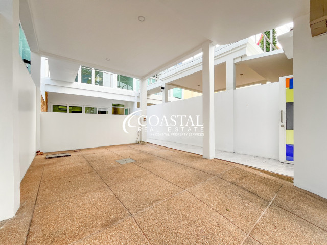 Townhouse For Sale Bang Saray