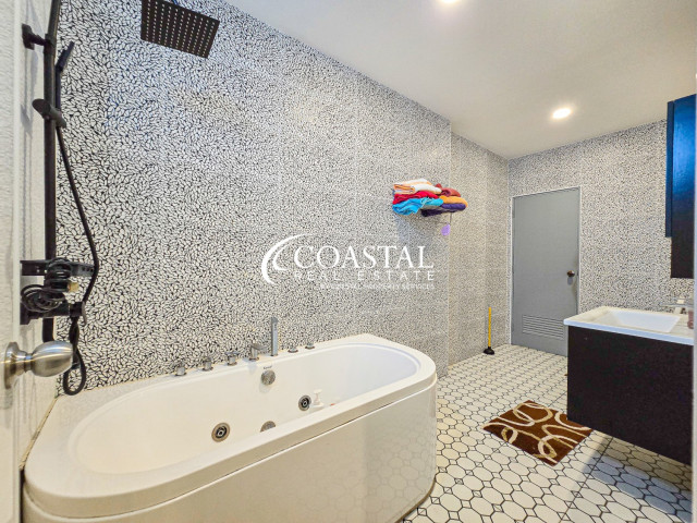 House For Sale East Pattaya