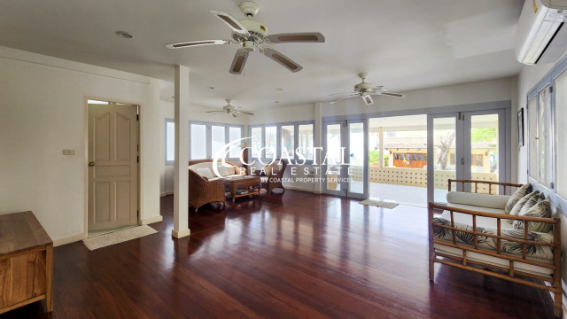 บ้านสำหรับขายที่วงศ์อมาตย์