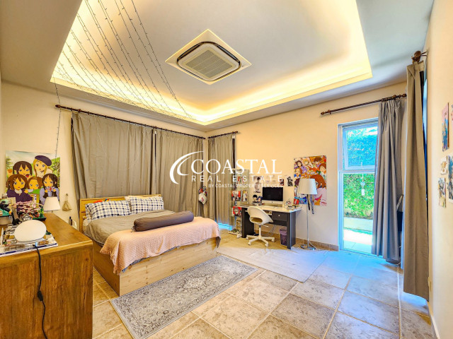 House For Sale Mabprachan/Pong