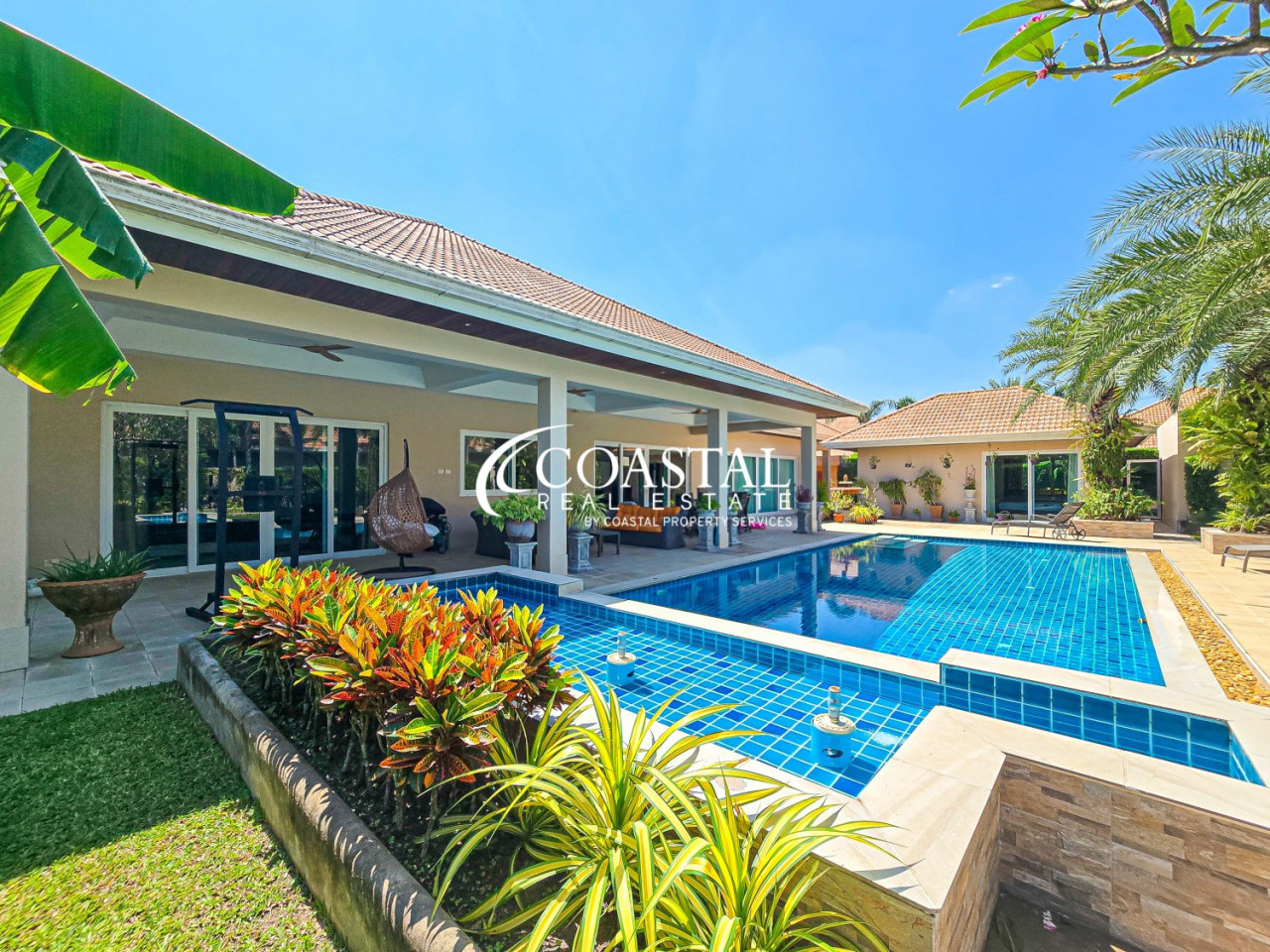 House For Sale Mabprachan/Pong