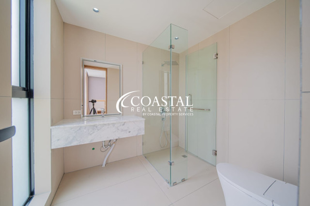 ทาวน์เฮ้าส์สำหรับขายที่ห้วยใหญ่