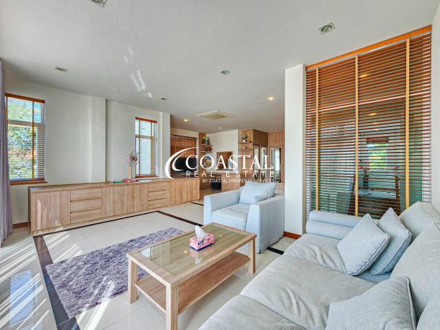 House For Sale Mabprachan/Pong