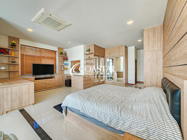 House For Sale Mabprachan/Pong