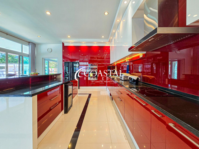 House For Sale Mabprachan/Pong