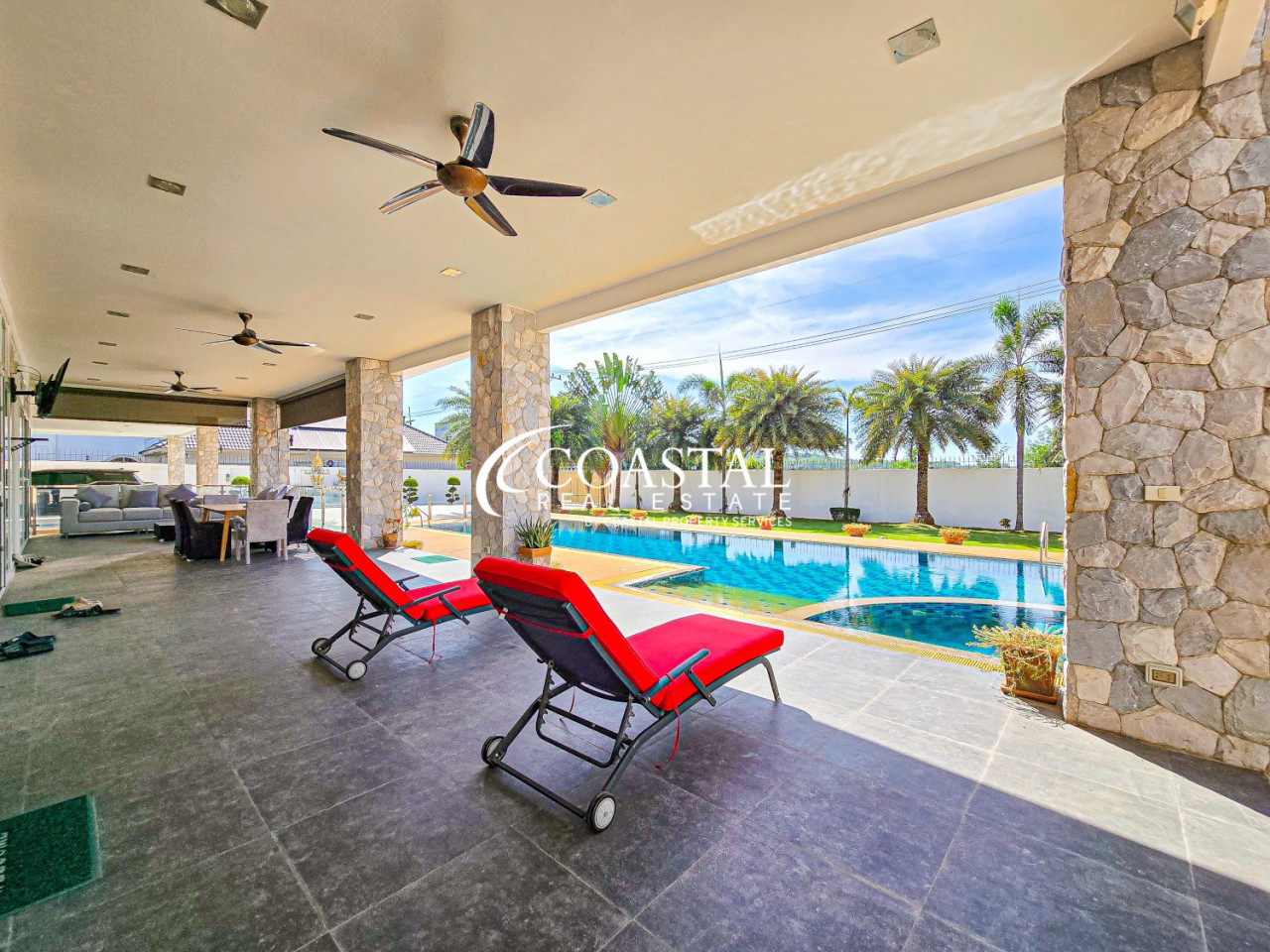 House For Sale Mabprachan/Pong