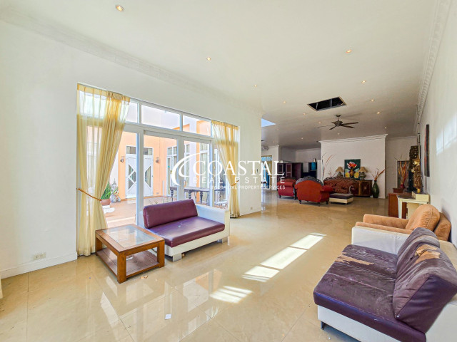 House For Sale Pratumnak