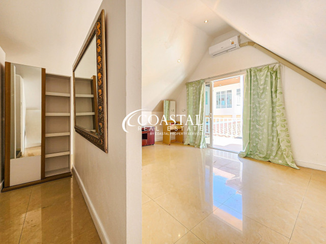 House For Sale Pratumnak