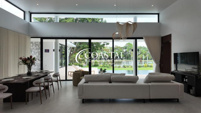 House For Sale Bang Saray