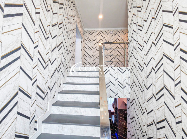 บ้านสำหรับขายที่มาบประชัน/โป่ง