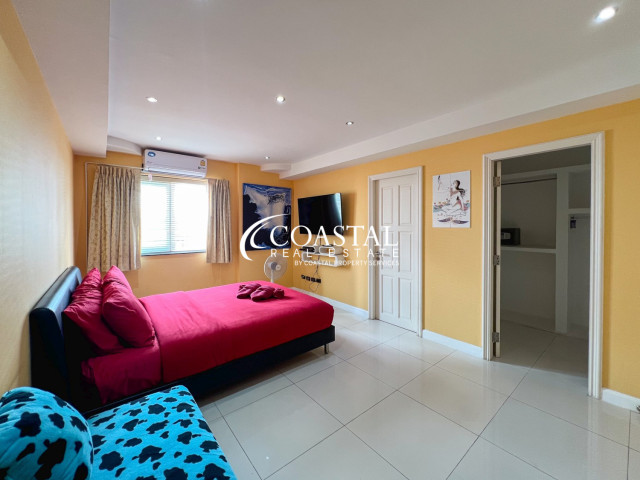 บ้านสำหรับขายที่พระตำหนัก