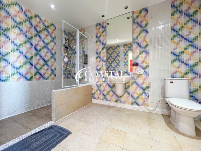 บ้านสำหรับขายที่พระตำหนัก