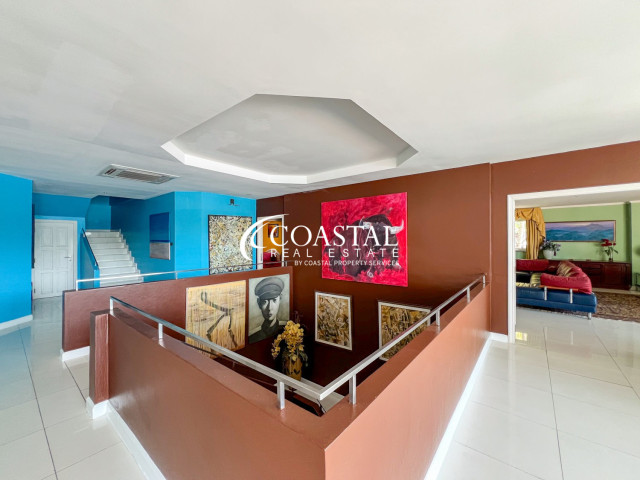 บ้านสำหรับขายที่พระตำหนัก