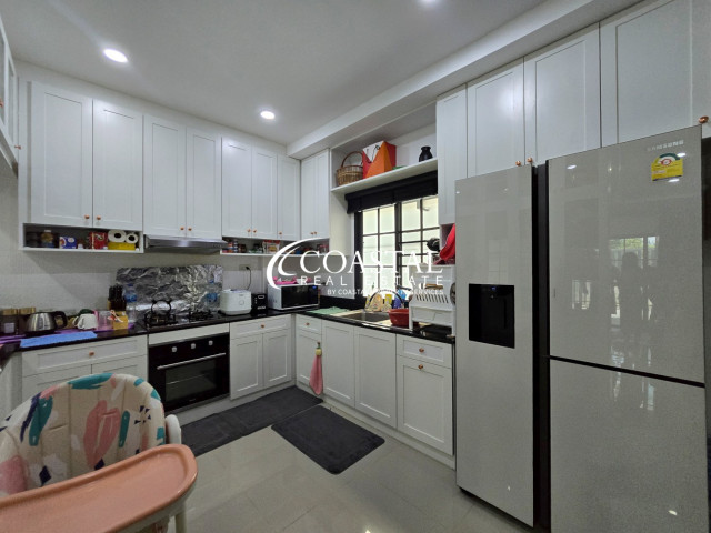 House For Sale Mabprachan/Pong
