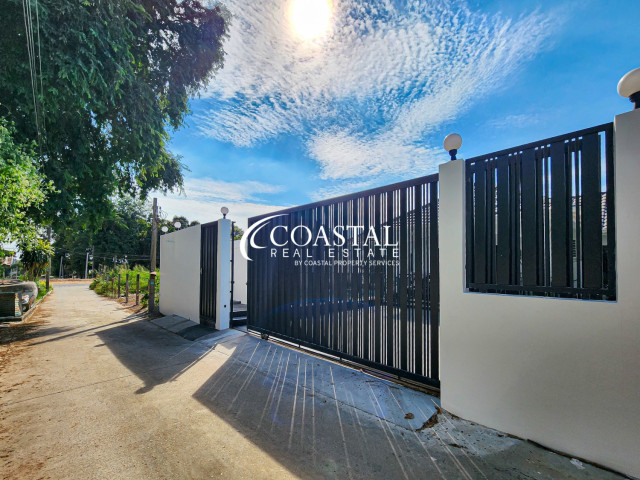 House For Sale Mabprachan/Pong