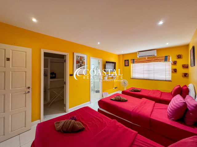 อสังหาริมทรัพย์เชิงพาณิชย์สำหรับขายที่พระตำหนัก